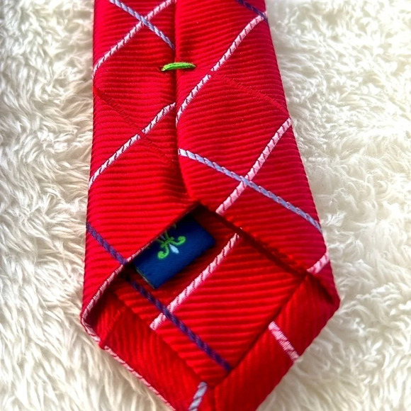 Haspel Fresh Tailored 100% Silk July 4th Tie Red White and Blue Diagonal Pattern - Picture 6 of 13